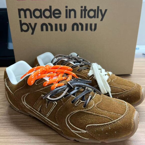 New Balance x Miu Miu collaboration sneakers - Picture 4 of 8